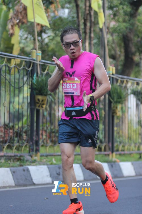Race photo from Isoplus Run 2024 Surabaya