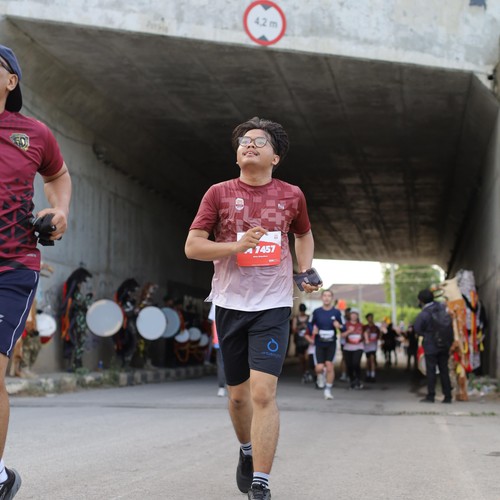Race photo from KEDIRI HALF MARATHON 2026