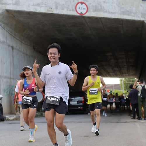 Race photo from KEDIRI HALF MARATHON 2026
