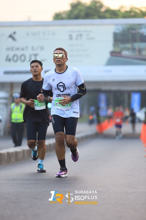 Race photo from SURABAYA ISOPLUS MARATHON 2025