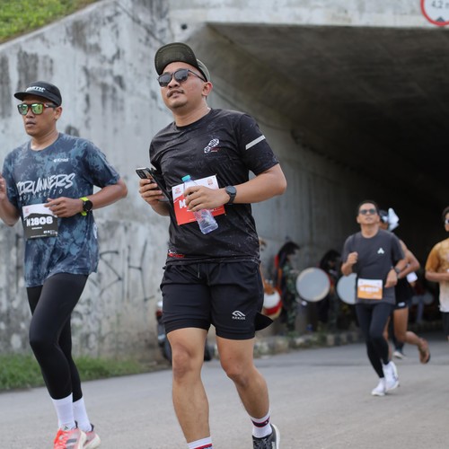 Race photo from KEDIRI HALF MARATHON 2026