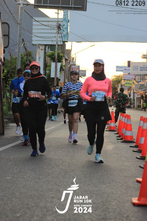 Race photo from Jabar Run 10K 2024