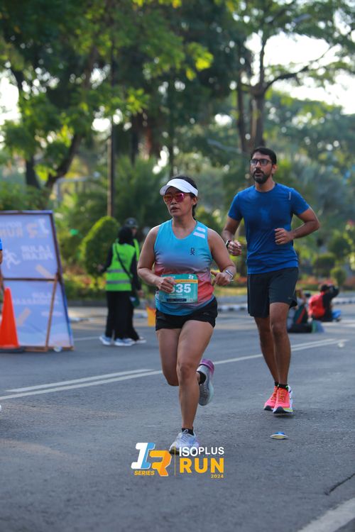 Race photo from Isoplus Run 2024 Surabaya