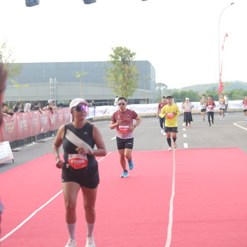 Race photo from KEDIRI HALF MARATHON 2026