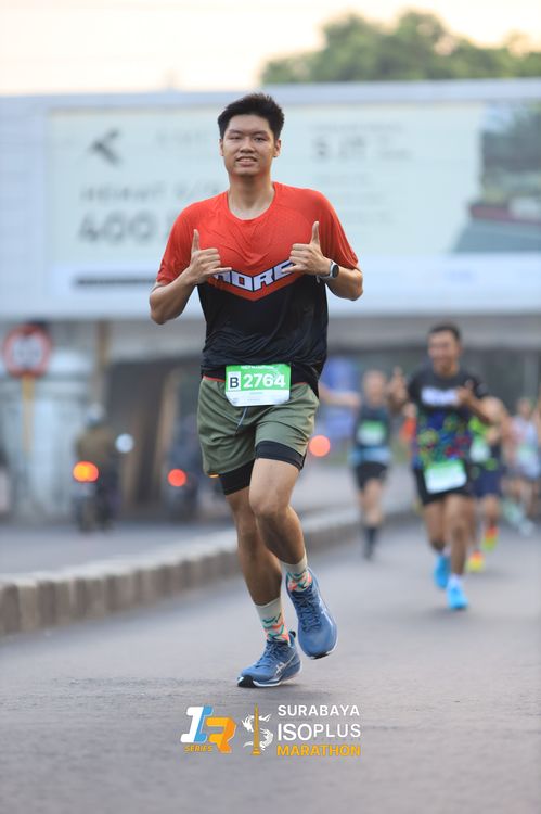 Race photo from SURABAYA ISOPLUS MARATHON 2025
