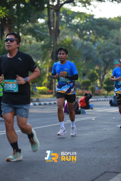 Race photo from Isoplus Run 2024 Surabaya