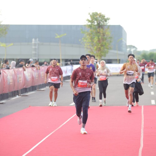 Race photo from KEDIRI HALF MARATHON 2026