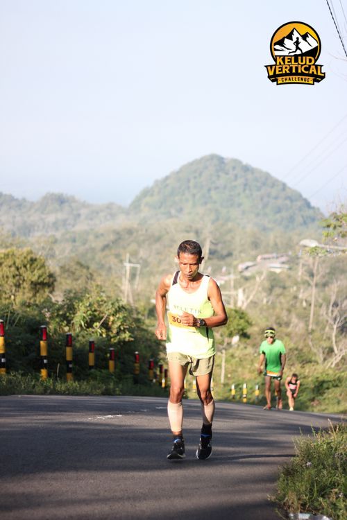 Race photo from Kelud Vertical Challenge 2024