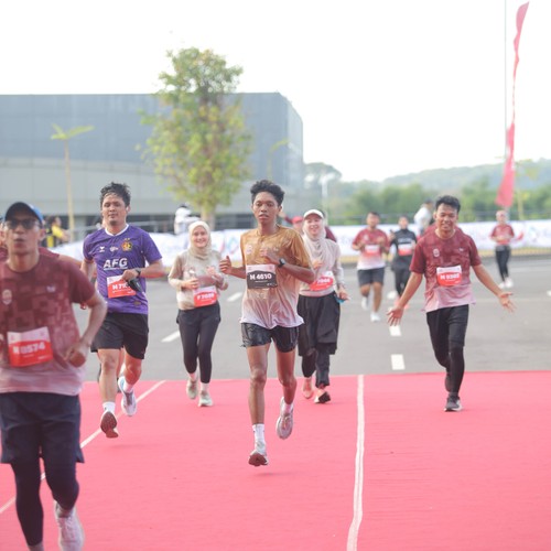 Race photo from KEDIRI HALF MARATHON 2026