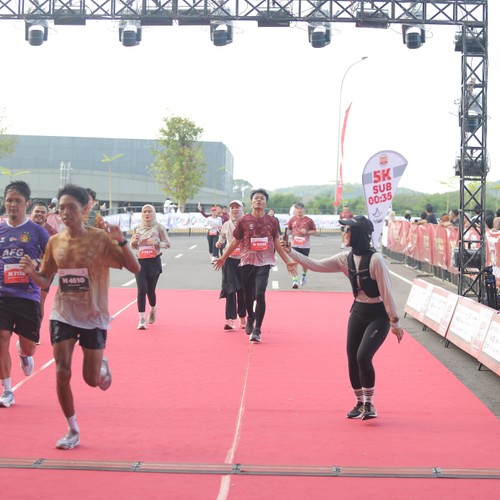 Race photo from KEDIRI HALF MARATHON 2026