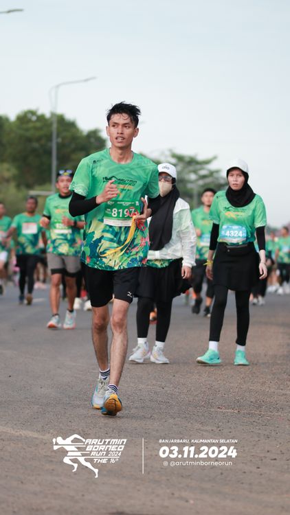 Race photo from Arutmin Borneo Run 2024