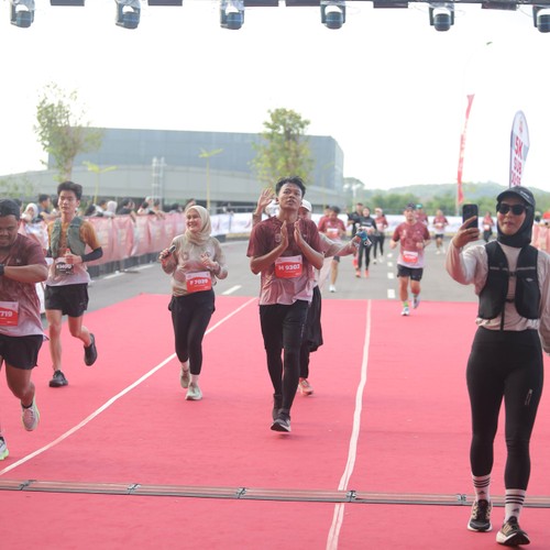 Race photo from KEDIRI HALF MARATHON 2026