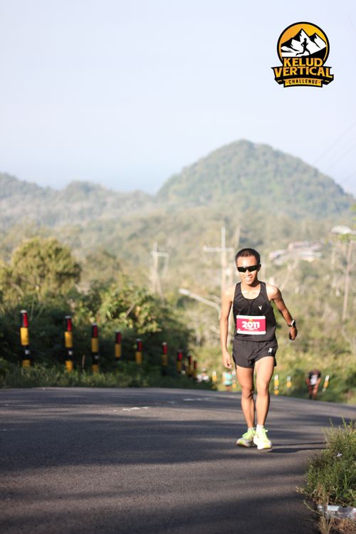 Race photo from Kelud Vertical Challenge 2024