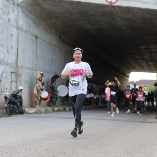 Race photo from KEDIRI HALF MARATHON 2026