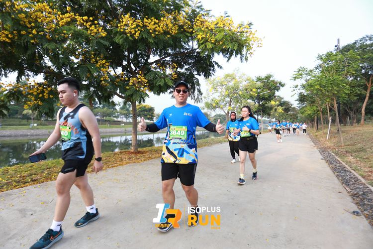 Race photo from ISOPlus Run 2024 Jakarta