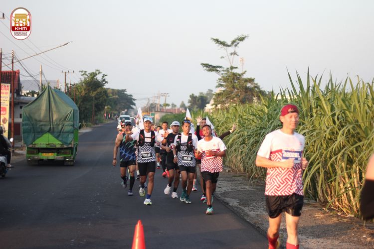 Race photo from Kediri Half Marathon 2024