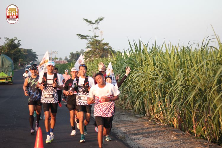 Race photo from Kediri Half Marathon 2024