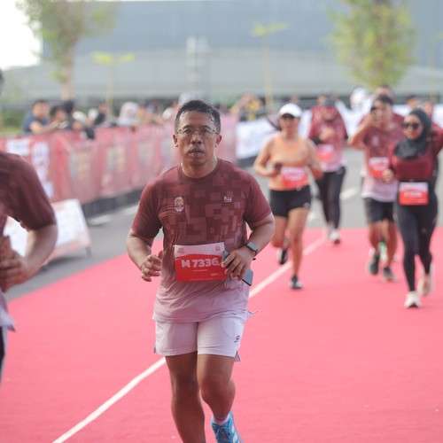 Race photo from KEDIRI HALF MARATHON 2026