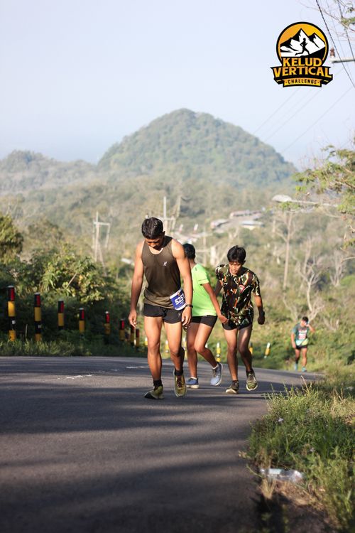 Race photo from Kelud Vertical Challenge 2024