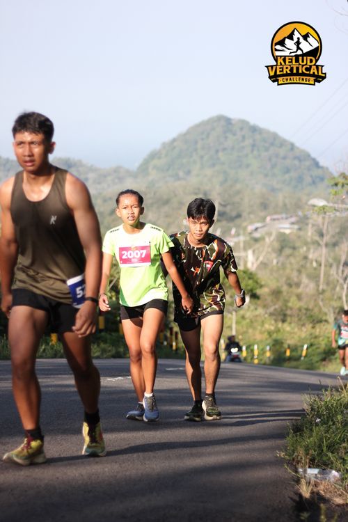 Race photo from Kelud Vertical Challenge 2024