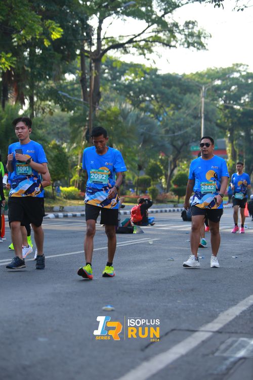 Race photo from Isoplus Run 2024 Surabaya