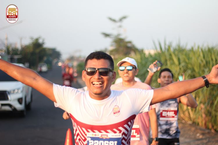 Race photo from Kediri Half Marathon 2024
