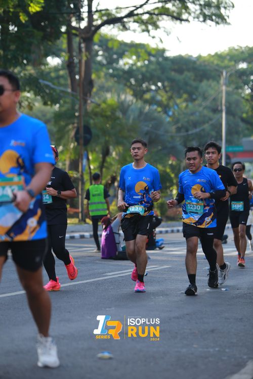 Race photo from Isoplus Run 2024 Surabaya
