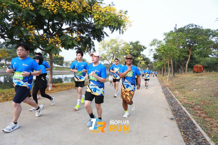 Race photo from ISOPlus Run 2024 Jakarta