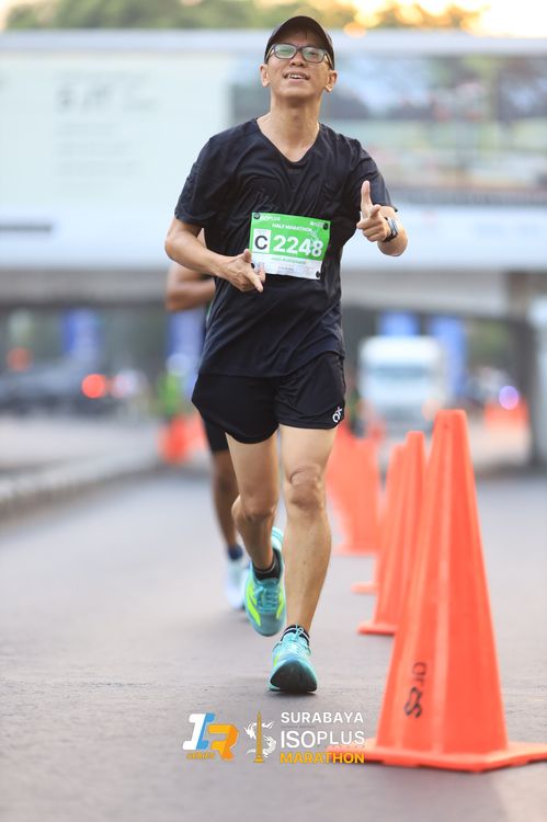 Race photo from SURABAYA ISOPLUS MARATHON 2025