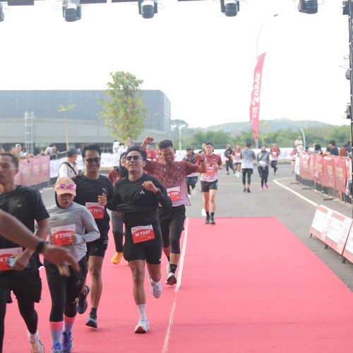 Race photo from KEDIRI HALF MARATHON 2026
