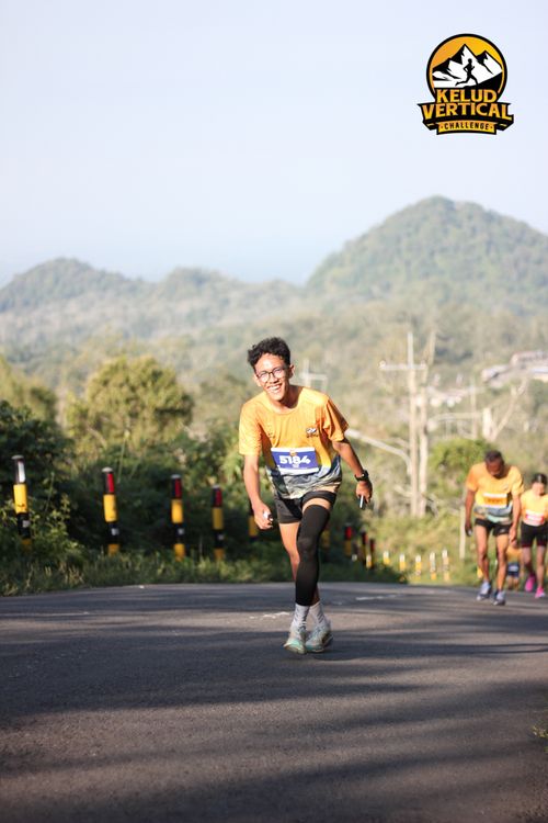 Race photo from Kelud Vertical Challenge 2024