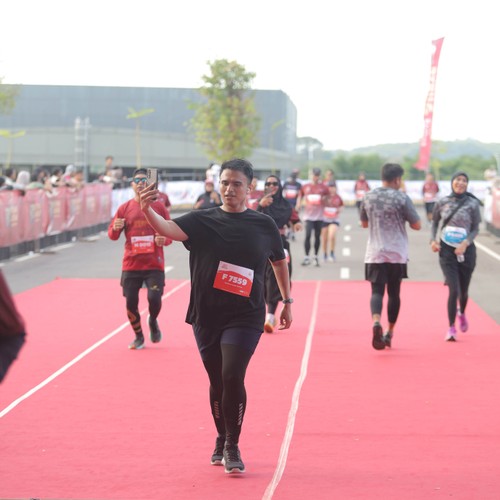 Race photo from KEDIRI HALF MARATHON 2026