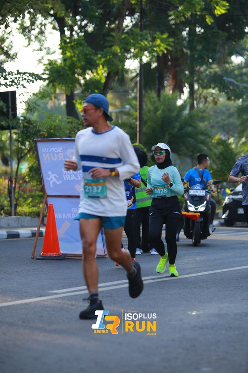 Race photo from Isoplus Run 2024 Surabaya