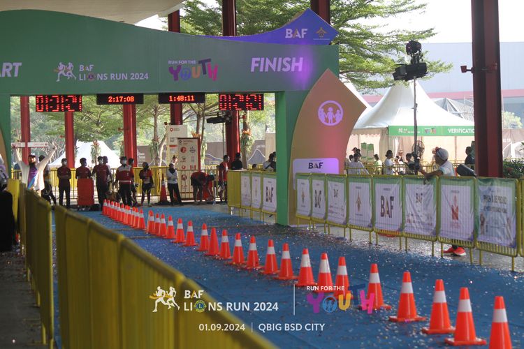 Race photo from BAF LIONS RUN 2024
