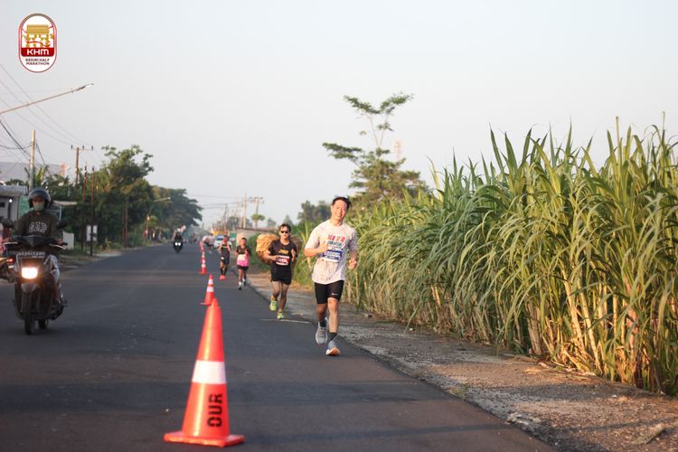 Race photo from Kediri Half Marathon 2024