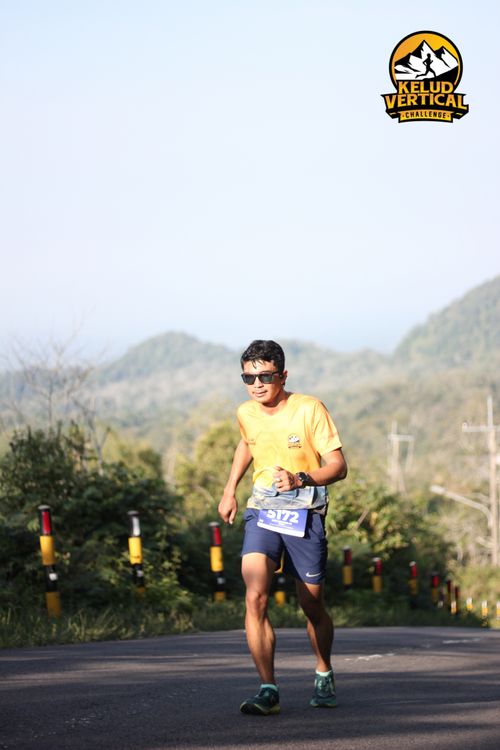 Race photo from Kelud Vertical Challenge 2024