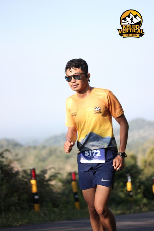 Race photo from Kelud Vertical Challenge 2024