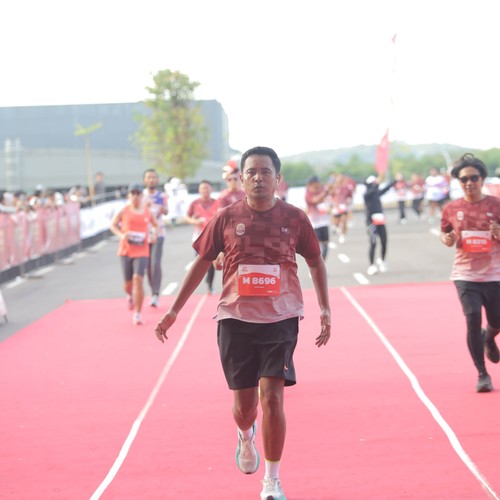 Race photo from KEDIRI HALF MARATHON 2026