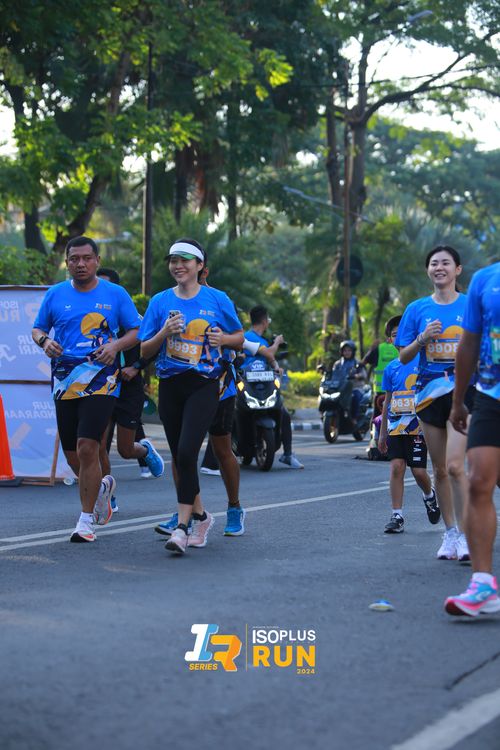 Race photo from Isoplus Run 2024 Surabaya