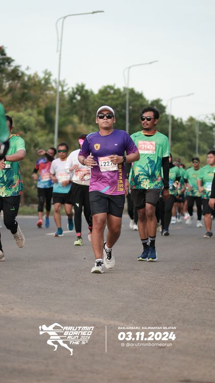 Race photo from Arutmin Borneo Run 2024