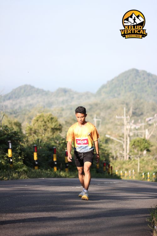 Race photo from Kelud Vertical Challenge 2024