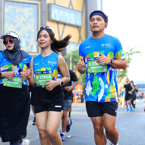 Race photo from SURABAYA ISOPLUS MARATHON 2026