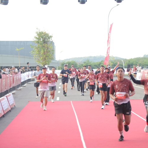 Race photo from KEDIRI HALF MARATHON 2026