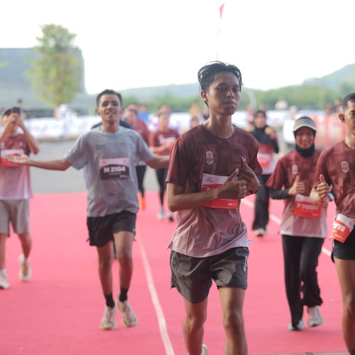 Race photo from KEDIRI HALF MARATHON 2026