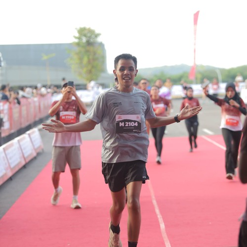 Race photo from KEDIRI HALF MARATHON 2026