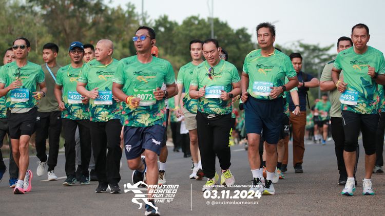 Race photo from Arutmin Borneo Run 2024