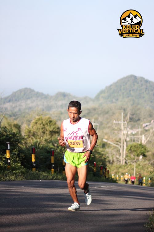Race photo from Kelud Vertical Challenge 2024