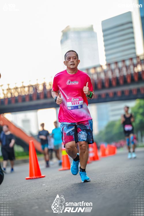 Race photo from Smartfren Run 2025 