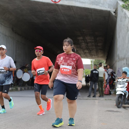 Race photo from KEDIRI HALF MARATHON 2026