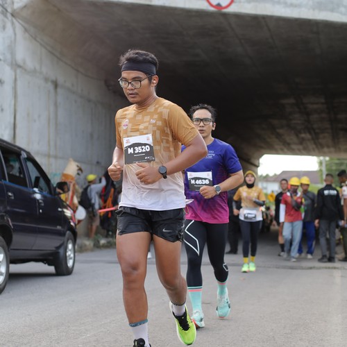 Race photo from KEDIRI HALF MARATHON 2026